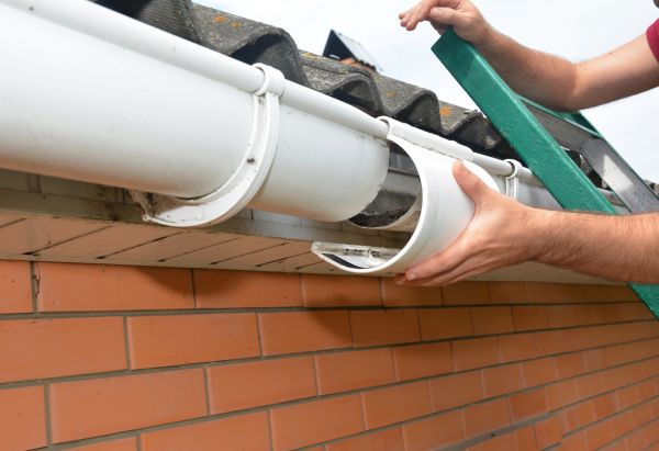 Gutter Seam Repair in San Mateo
