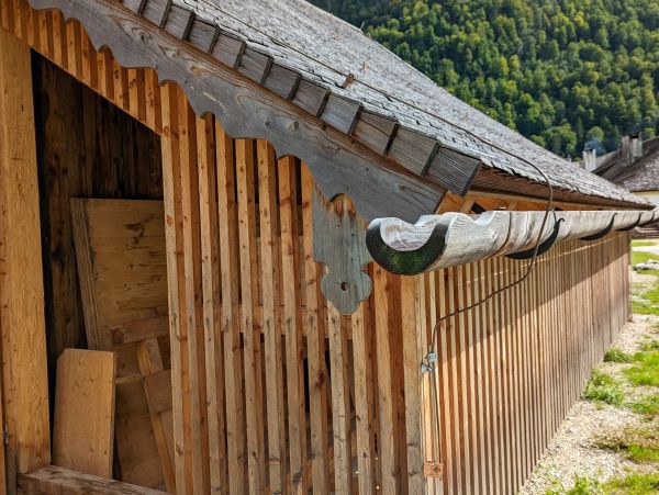 Wood Gutter Repair in San Mateo